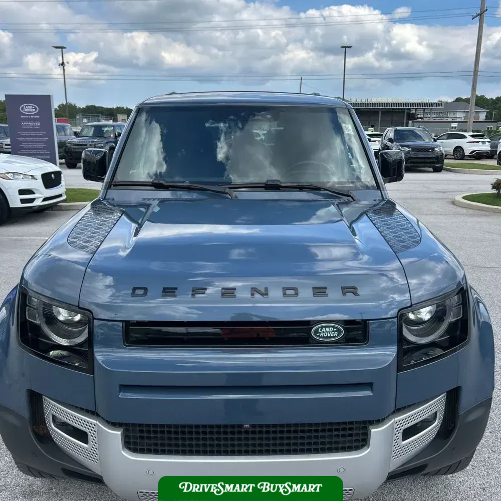 2023 Land Rover Defender 110 SE