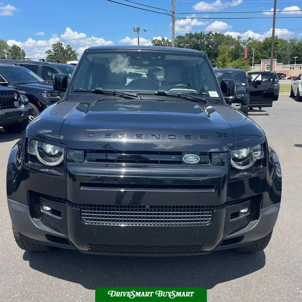 2024 Land Rover Defender 110 V8 P500 SE