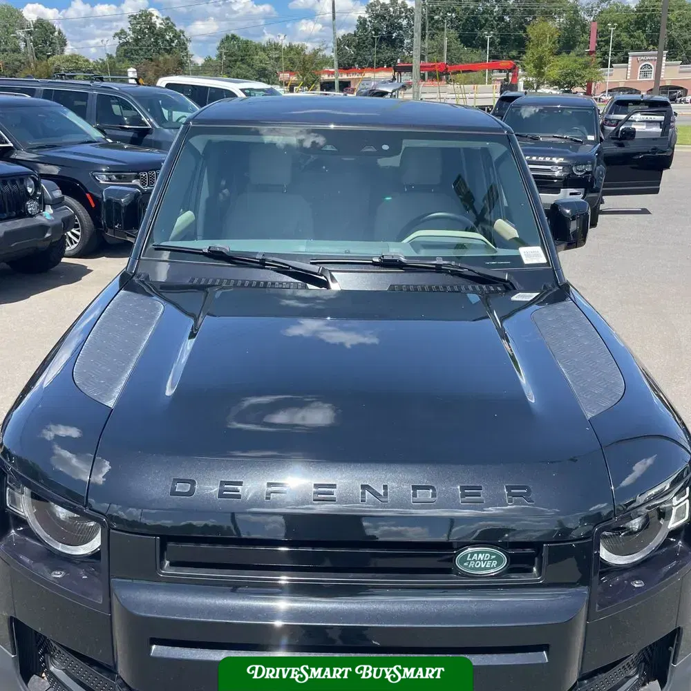 2024 Land Rover Defender 110 V8 P500 SE
