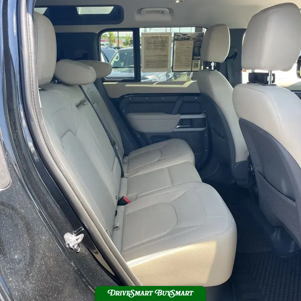 2024 Land Rover Defender 110 V8 P500 SE