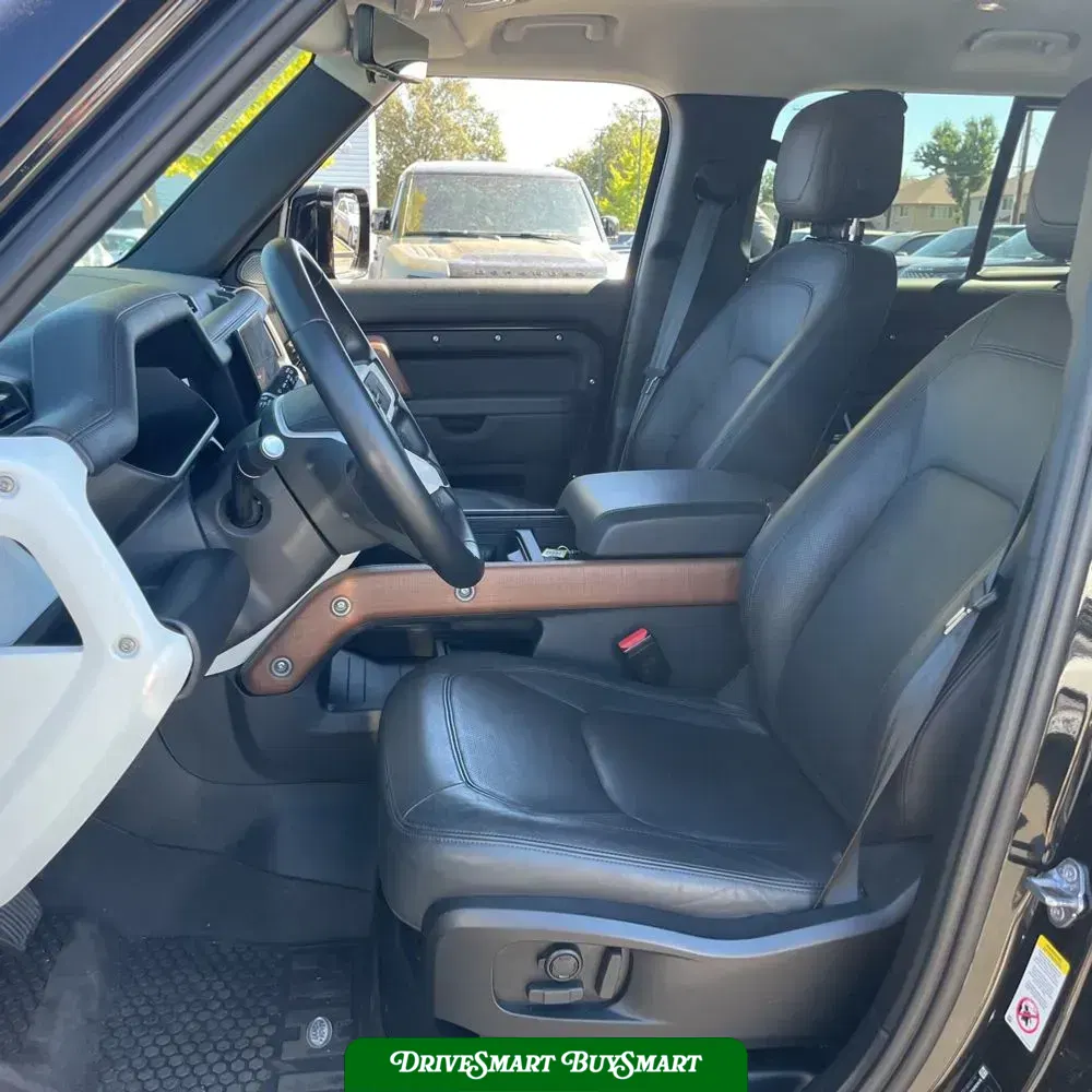 2024 Land Rover Defender 110 V8 P500 SE