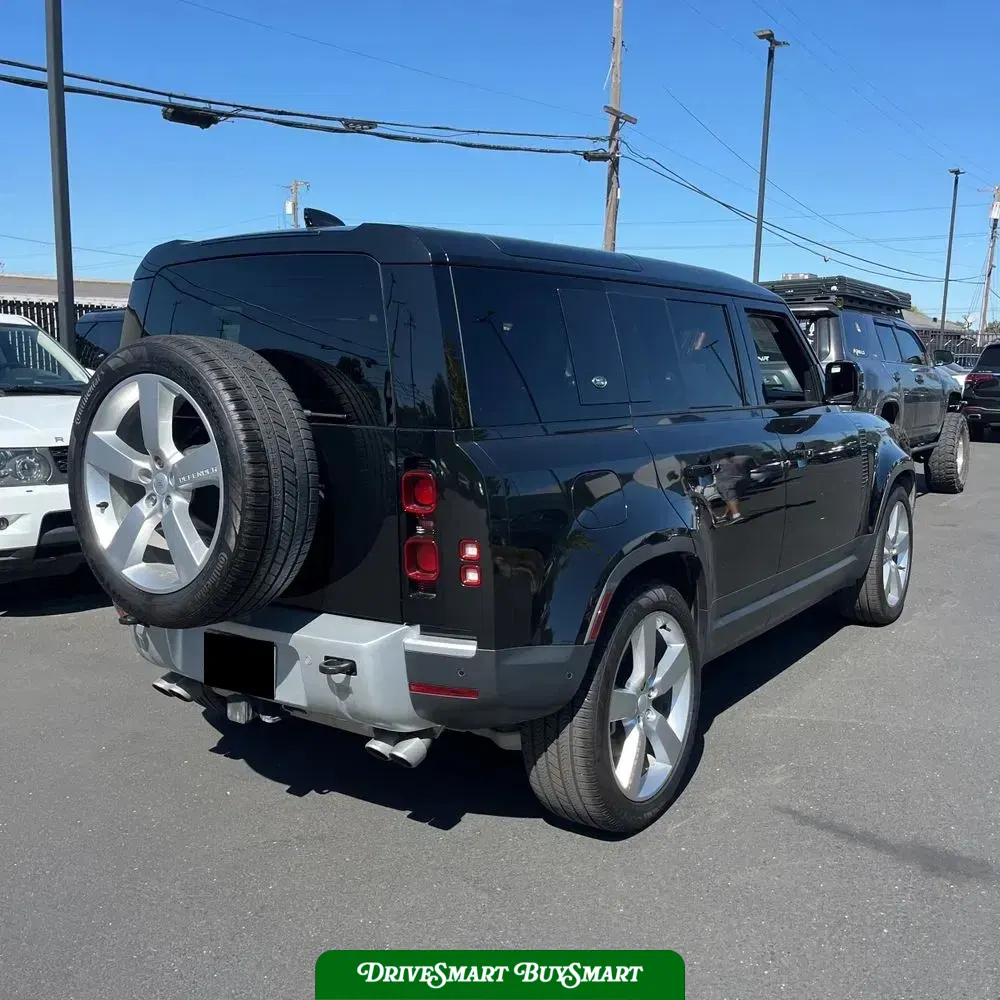 2024 Land Rover Defender 110 V8 P500 SE
