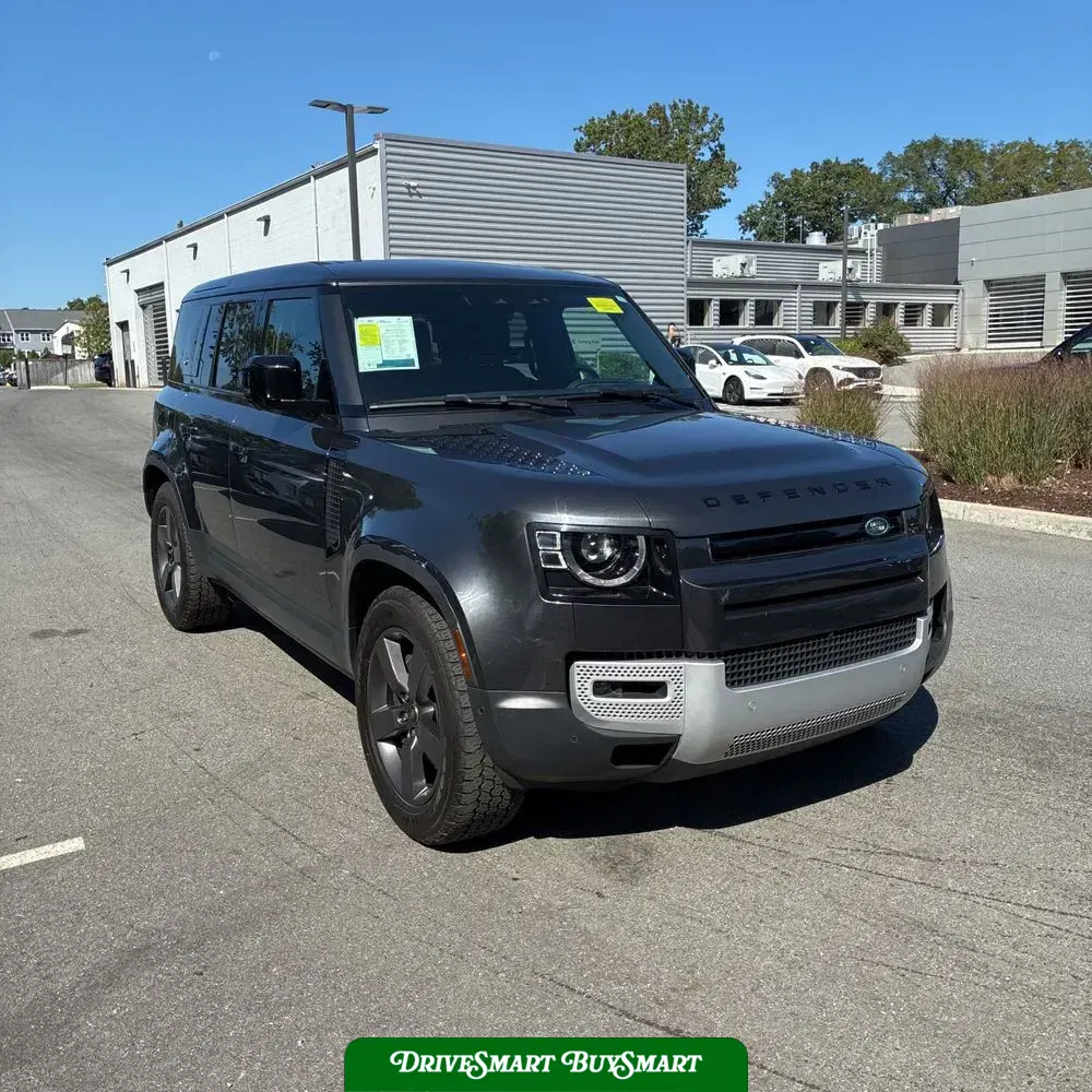 2024 Land Rover Defender 110 V8 P500 SE