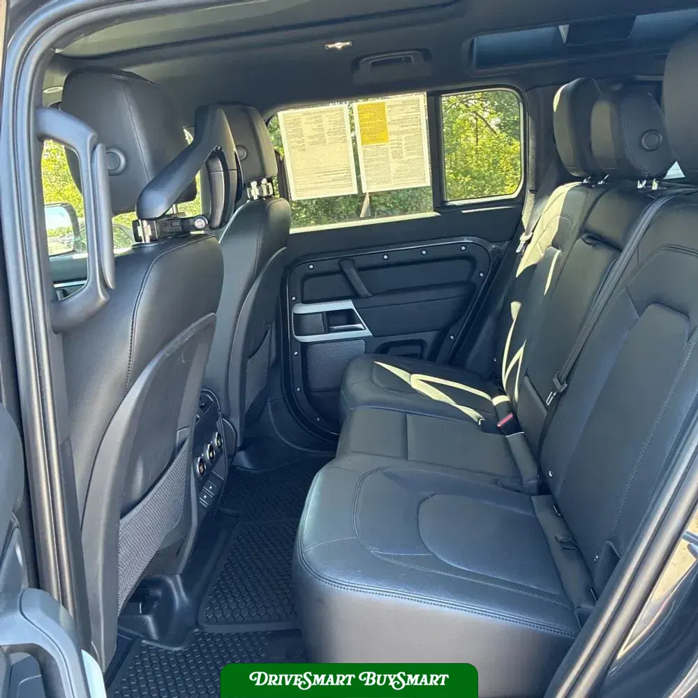 2024 Land Rover Defender 110 V8 P500 SE