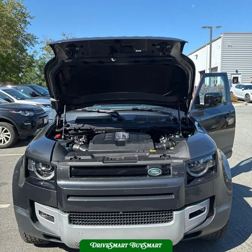 2024 Land Rover Defender 110 V8 P500 SE