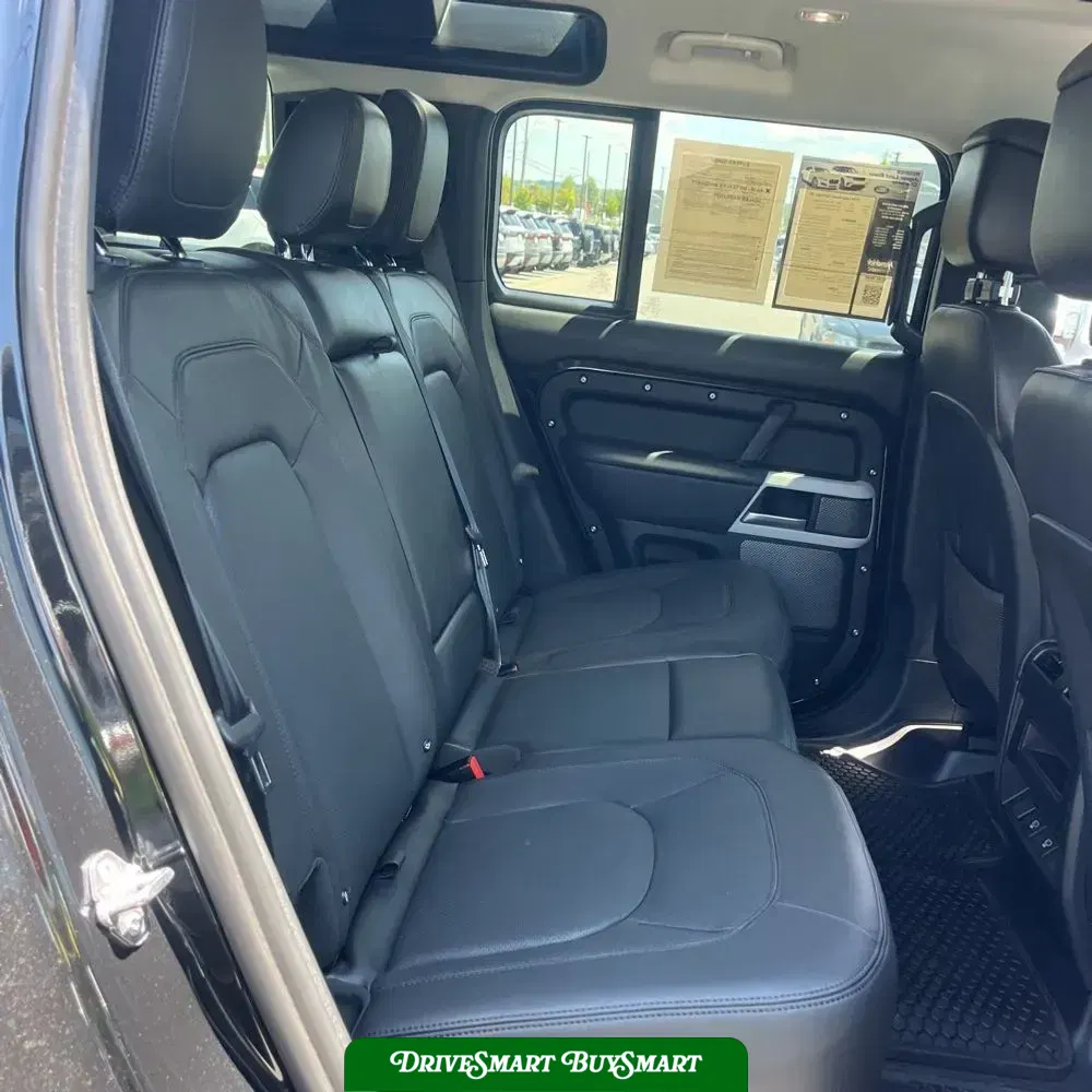2024 Land Rover Defender 110 V8 P500 SE