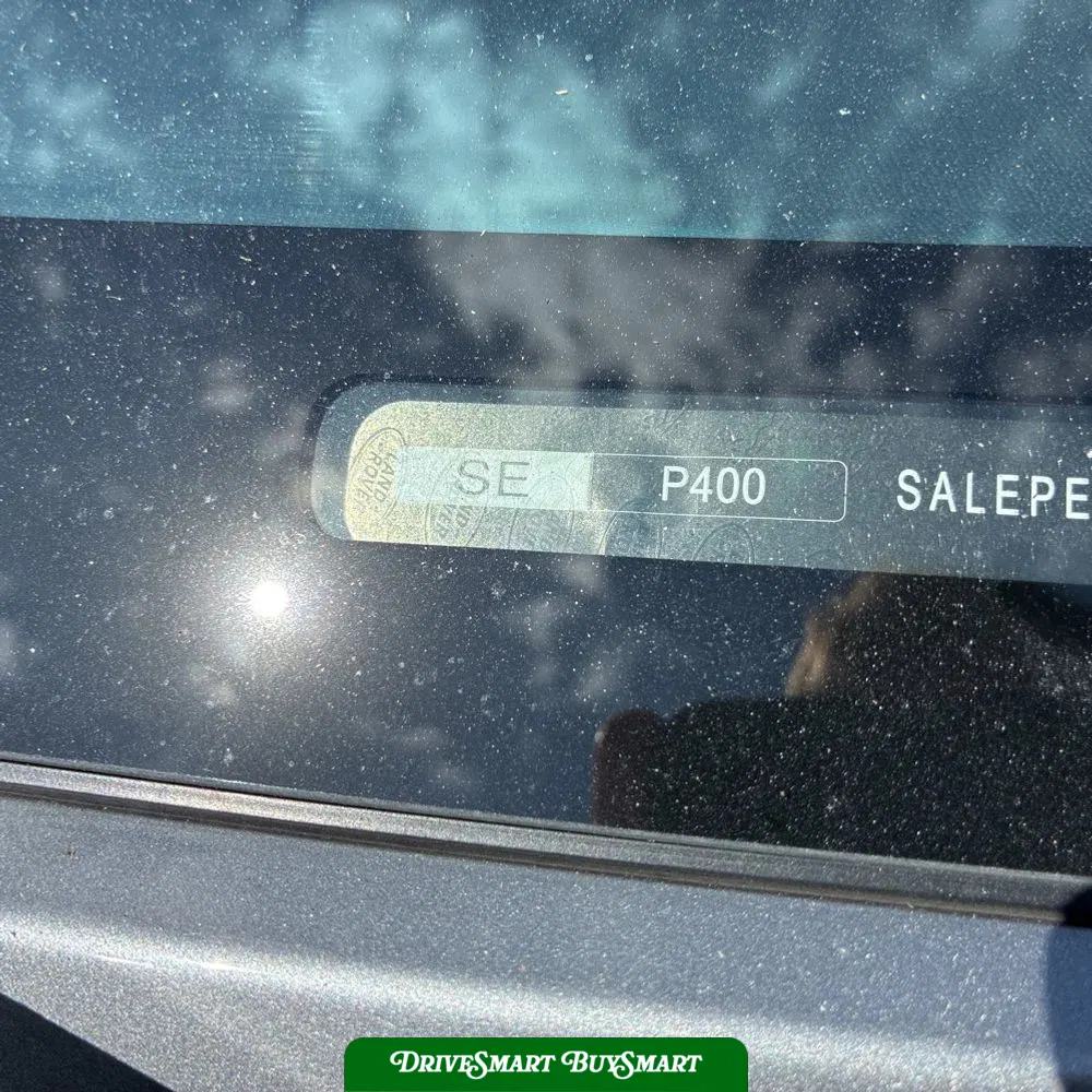 2021 Land Rover Defender 110 SE