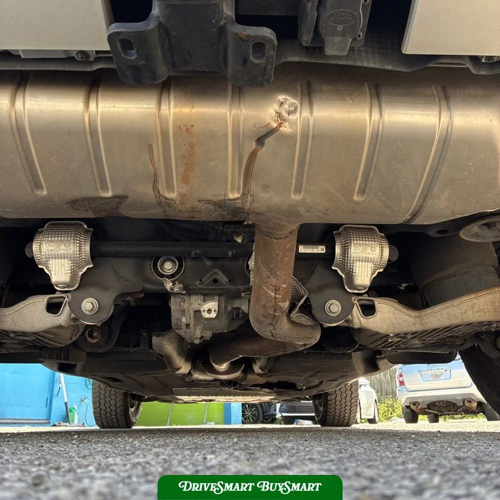 2021 Land Rover Defender 110 SE