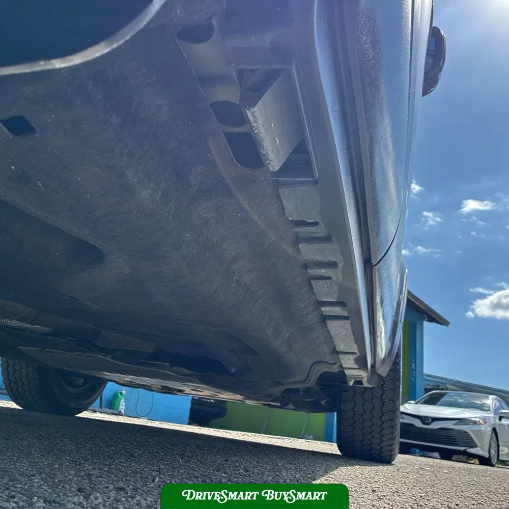 2021 Land Rover Defender 110 SE