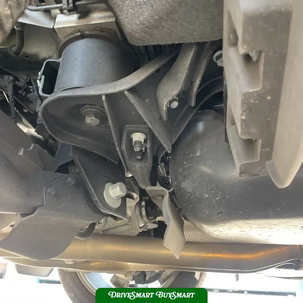 2024 Land Rover Defender 90 V8 Carpathian Edition