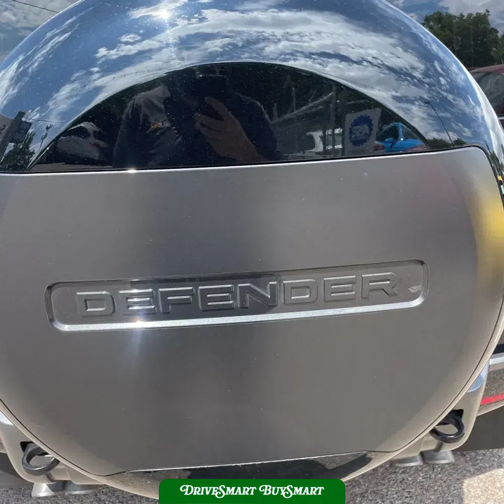 2024 Land Rover Defender 90 V8 Carpathian Edition