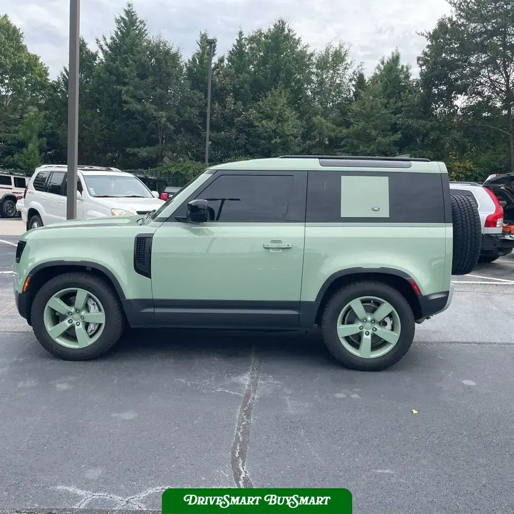 2023 Land Rover Defender 110 Standard
