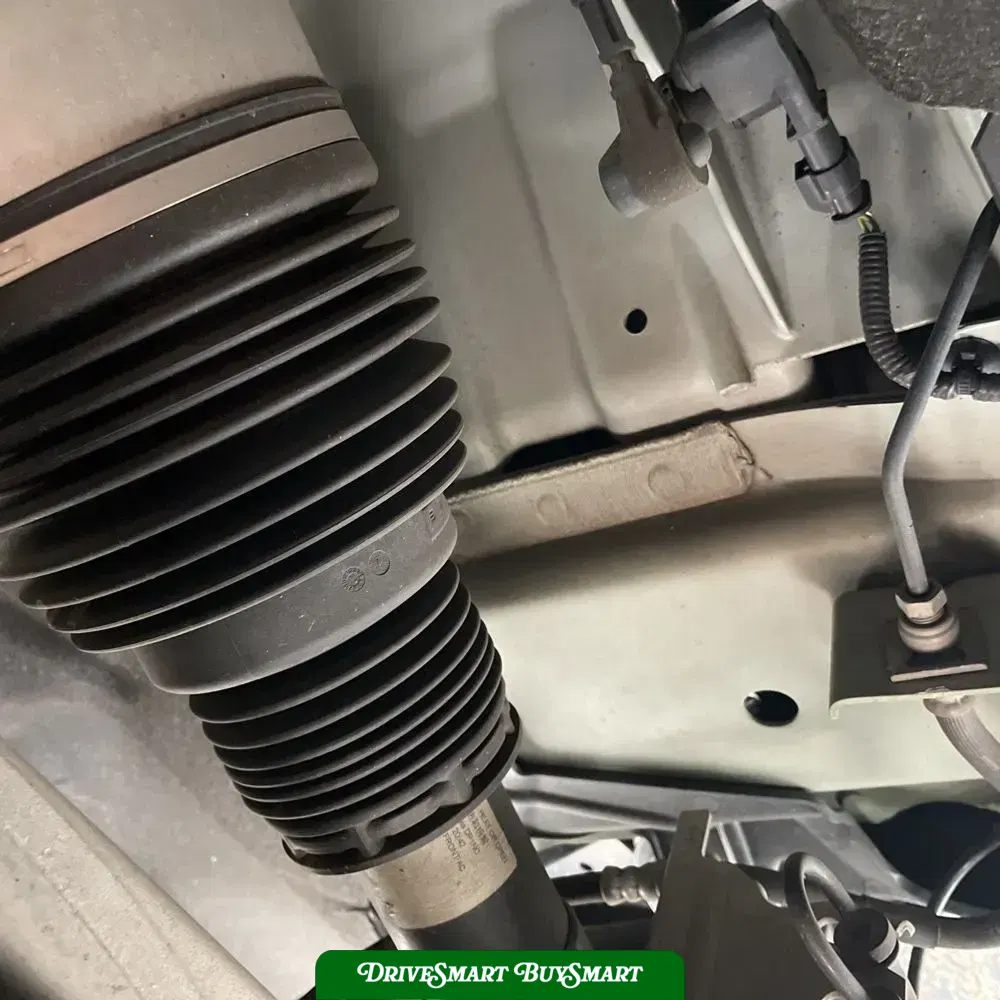 2023 Land Rover Defender 110 Standard