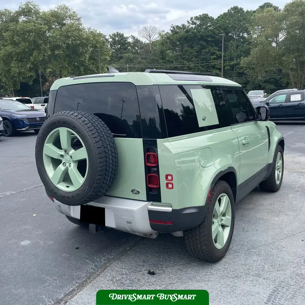 2023 Land Rover Defender 110 Standard