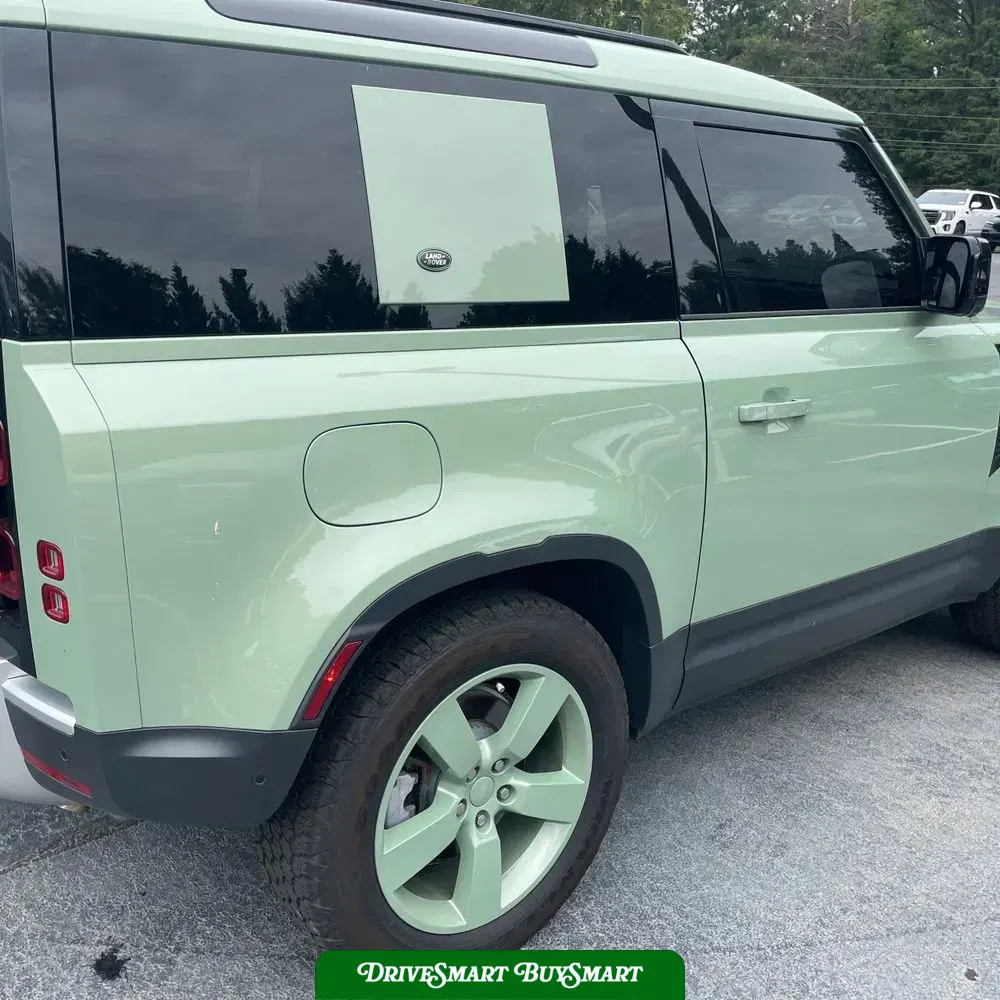 2023 Land Rover Defender 110 Standard