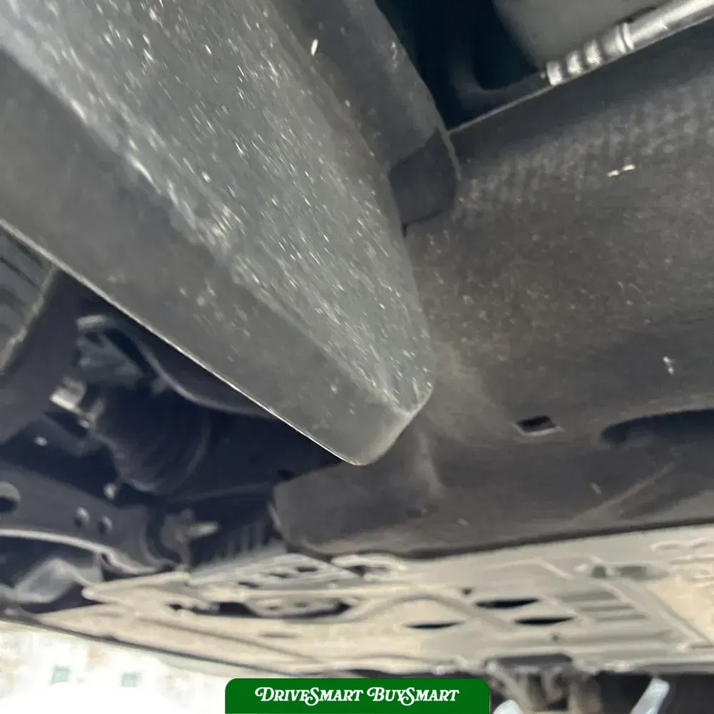 2023 Land Rover Defender 110 Carpathian Ed V8