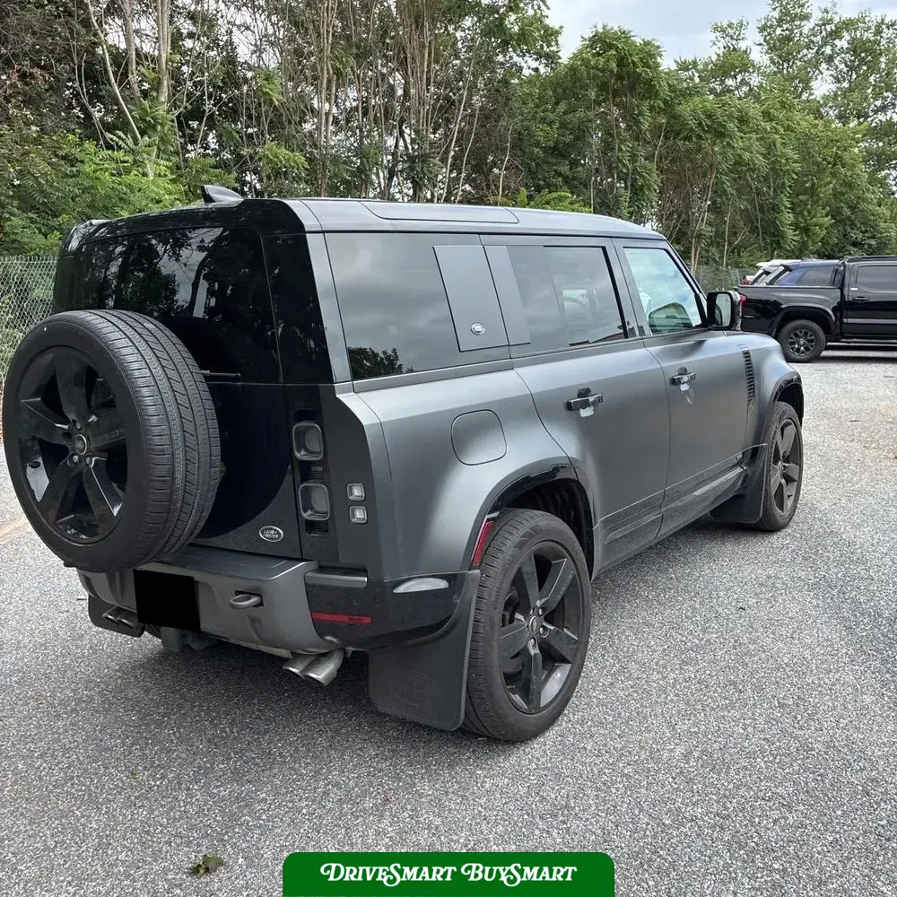 2023 Land Rover Defender 110 Carpathian Ed V8