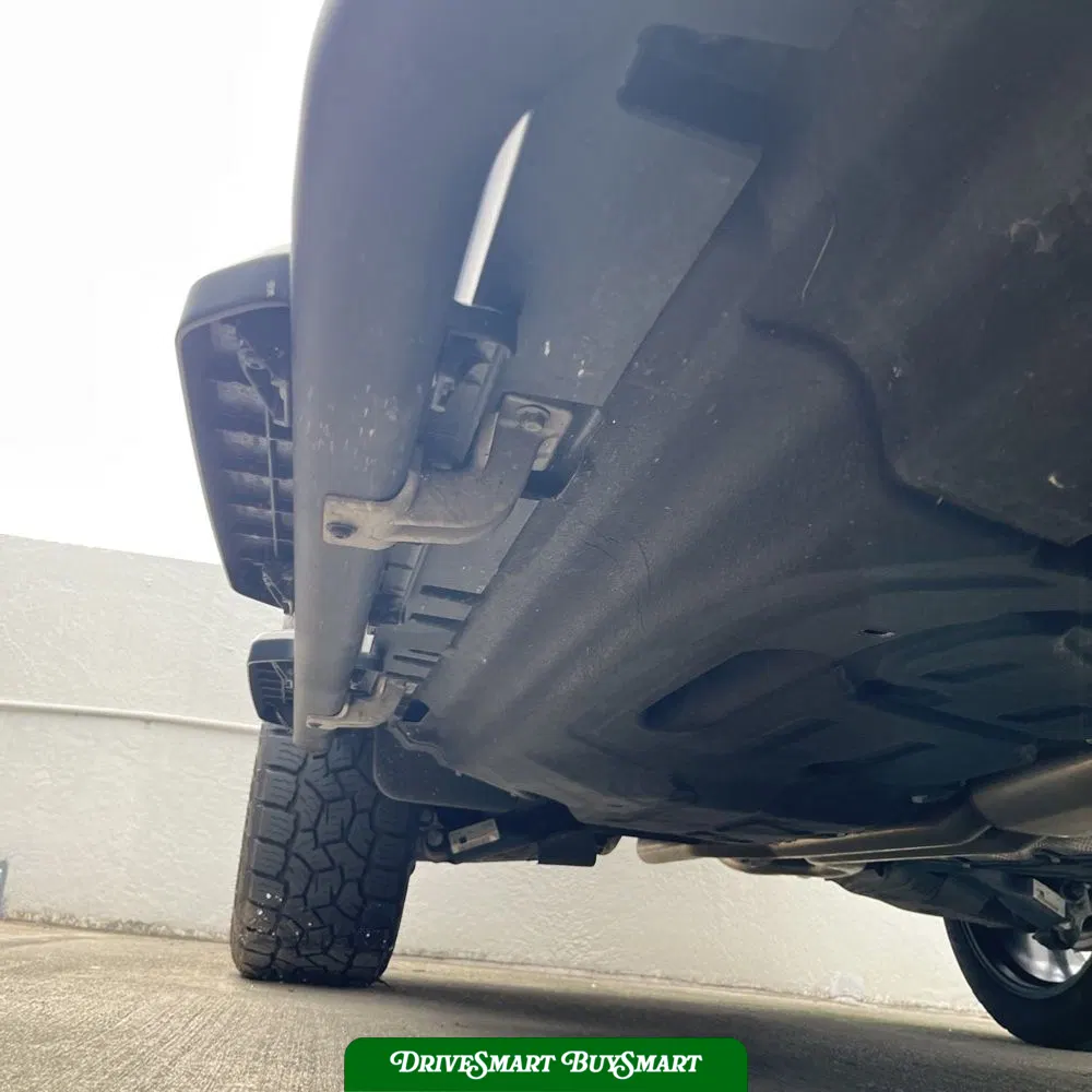2025 Land Rover Defender 110 V8 P525