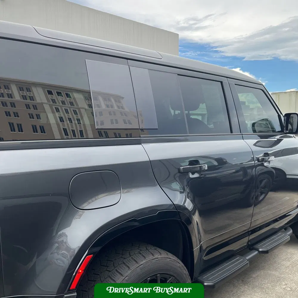 2025 Land Rover Defender 110 V8 P525