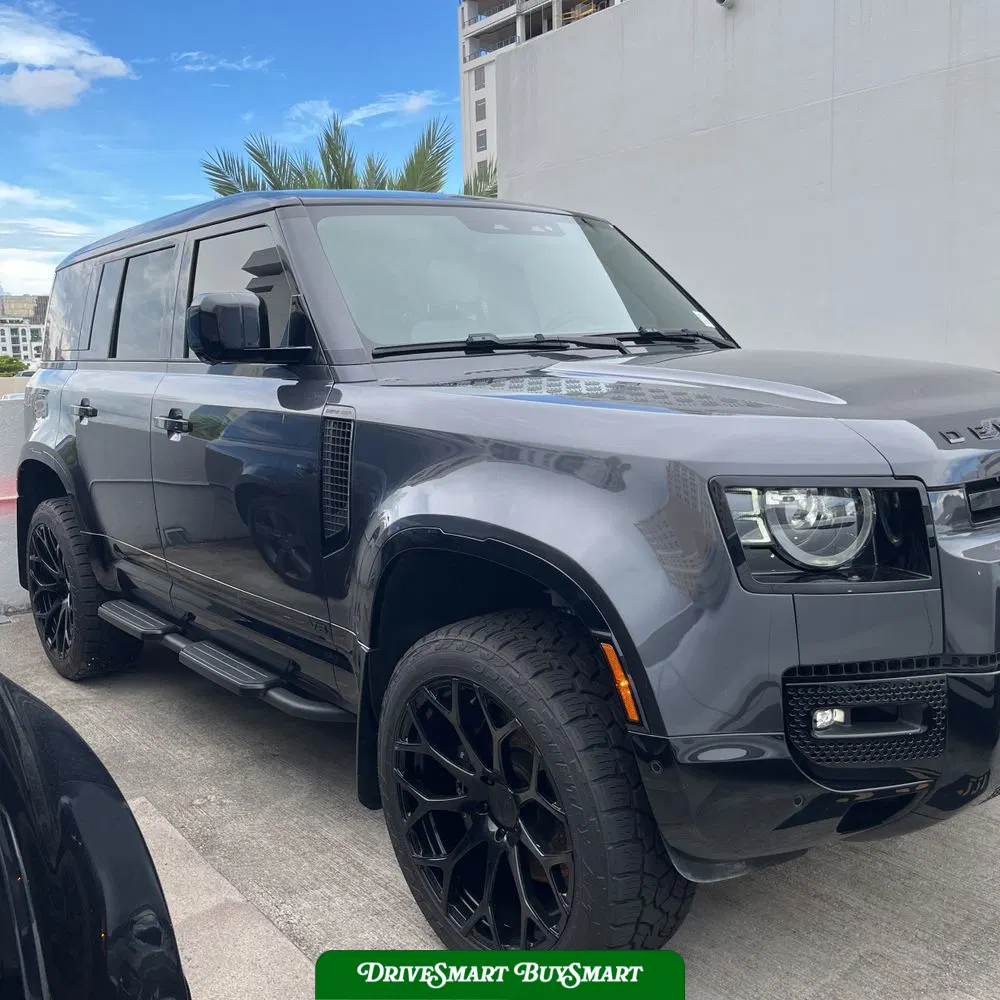 2025 Land Rover Defender 110 V8 P525
