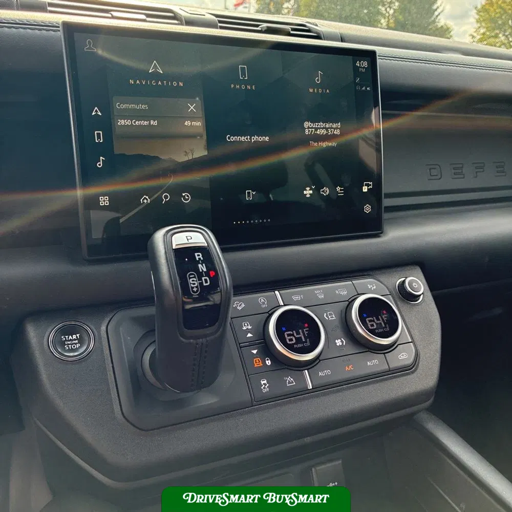 2023 Land Rover Defender 110 V8