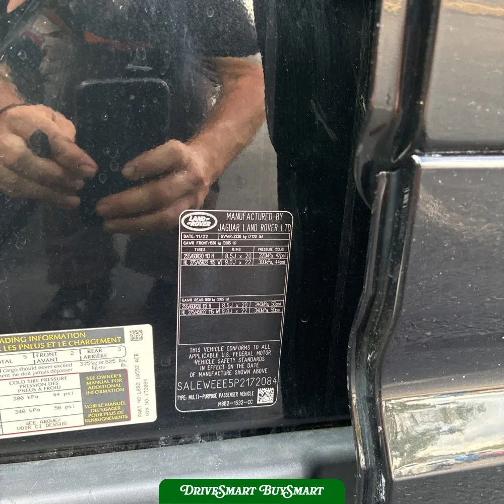 2023 Land Rover Defender 110 V8