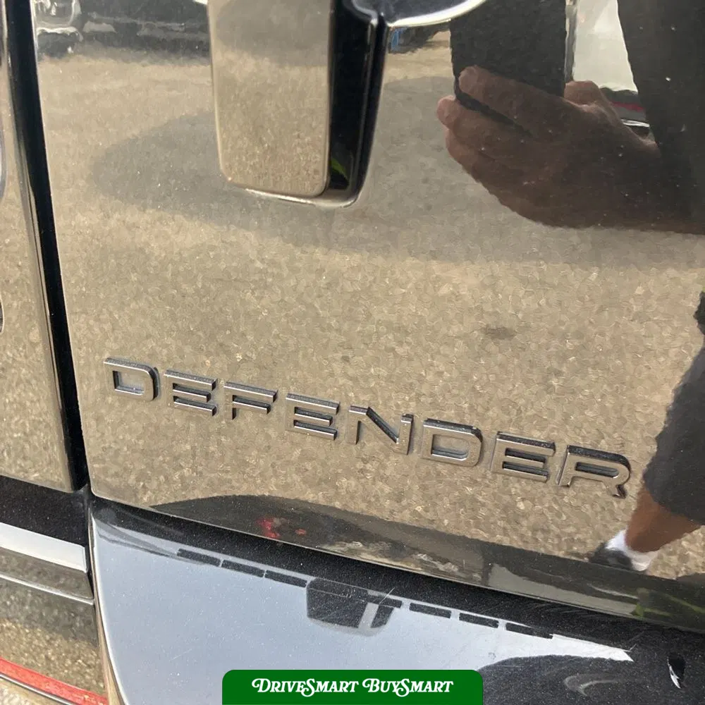 2023 Land Rover Defender 110 Carpathian Ed V8