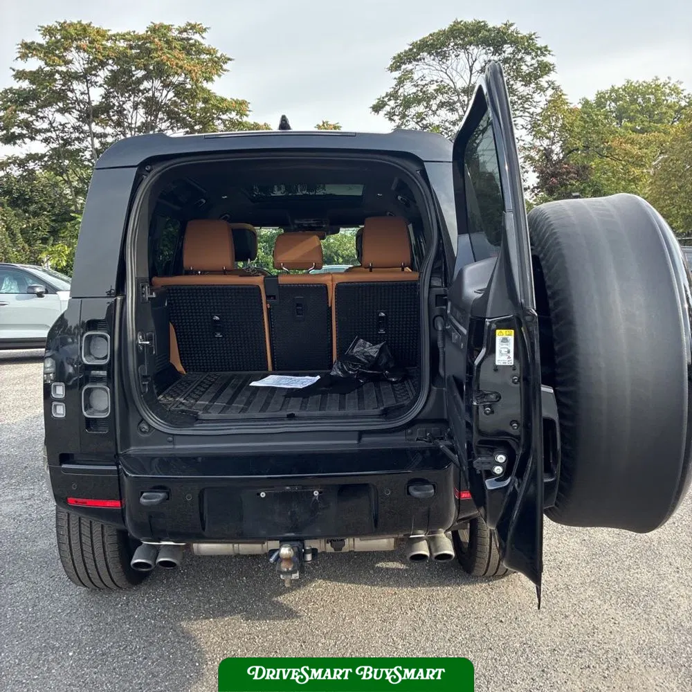 2023 Land Rover Defender 110 Carpathian Ed V8