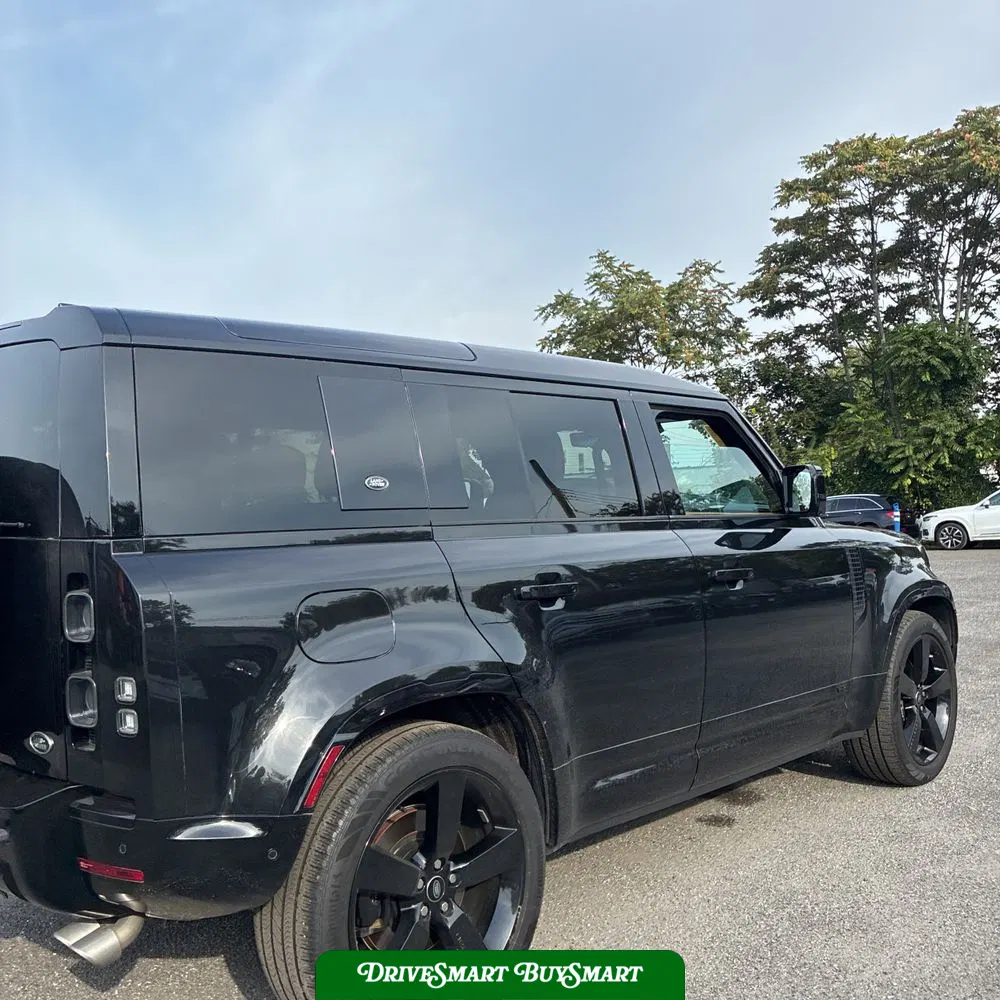 2023 Land Rover Defender 110 Carpathian Ed V8