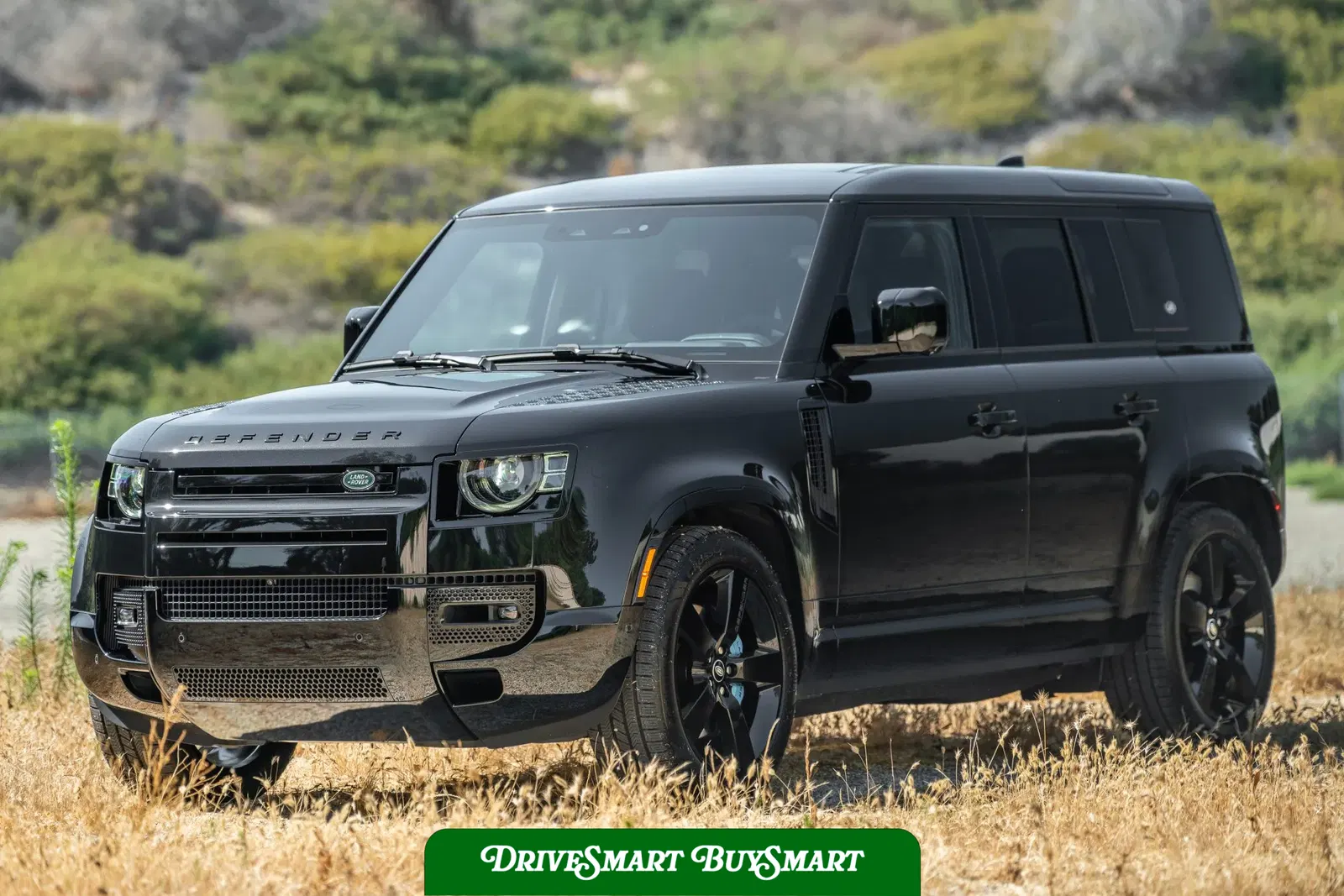 2022 Land Rover Defender 110 V8 Bond Edition