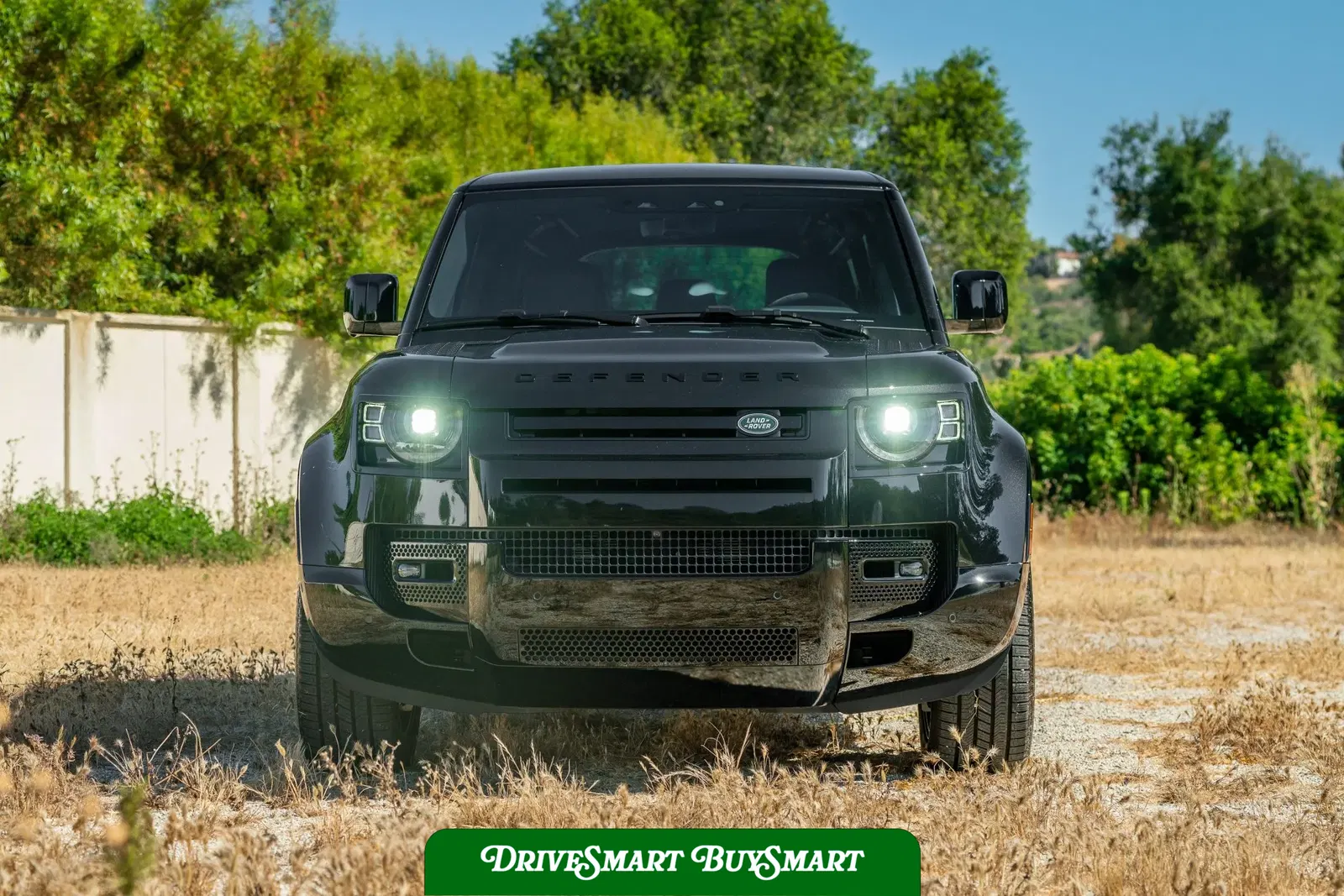 2022 Land Rover Defender 110 V8 Bond Edition