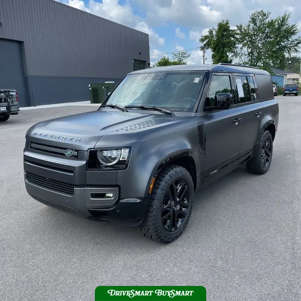 2024 Land Rover Defender 130 Outbound P400