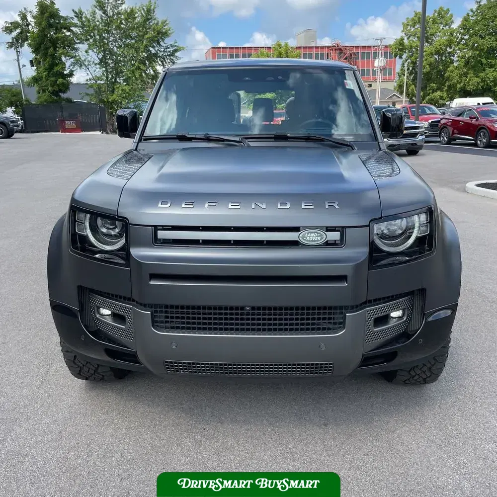 2024 Land Rover Defender 130 Outbound P400