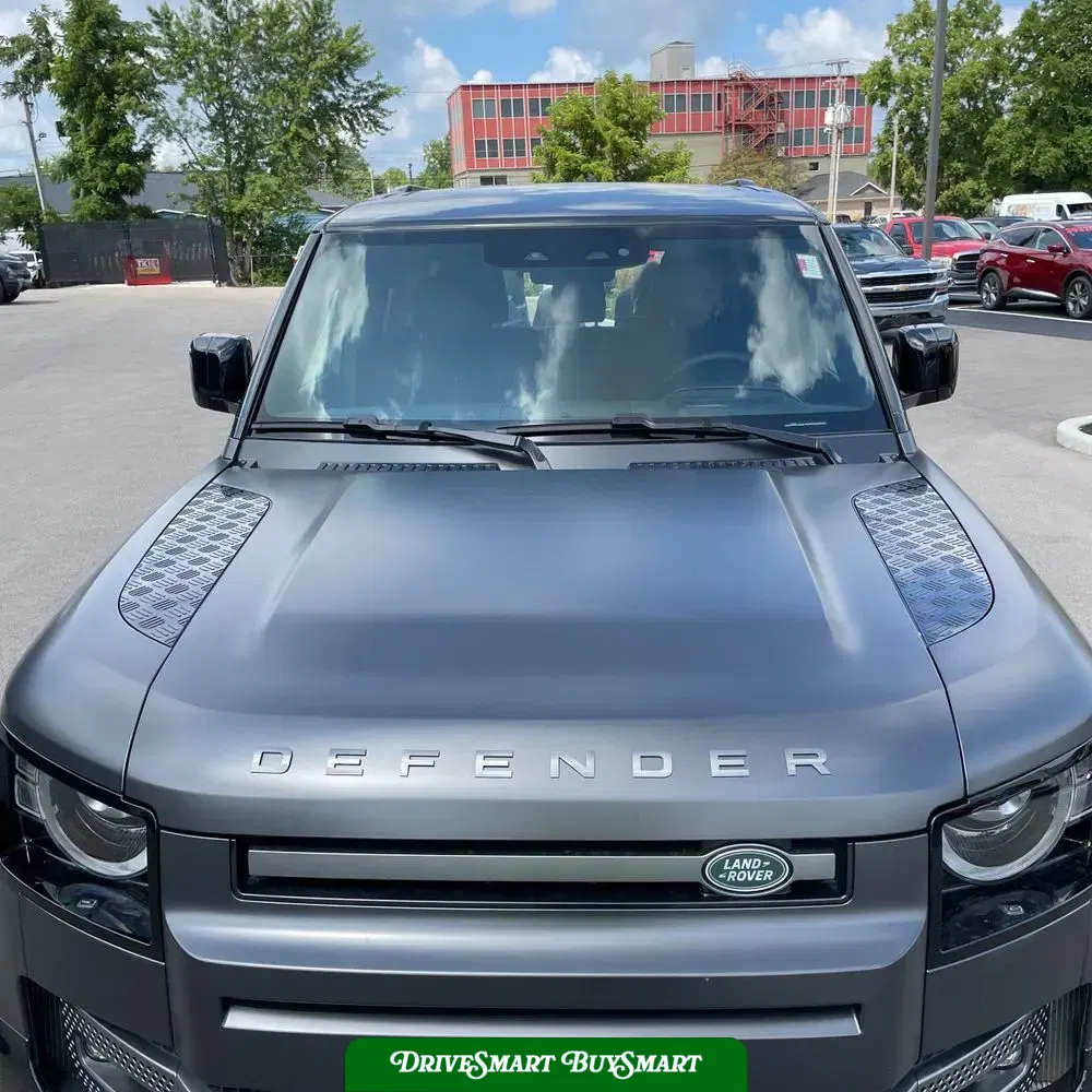 2024 Land Rover Defender 130 Outbound P400