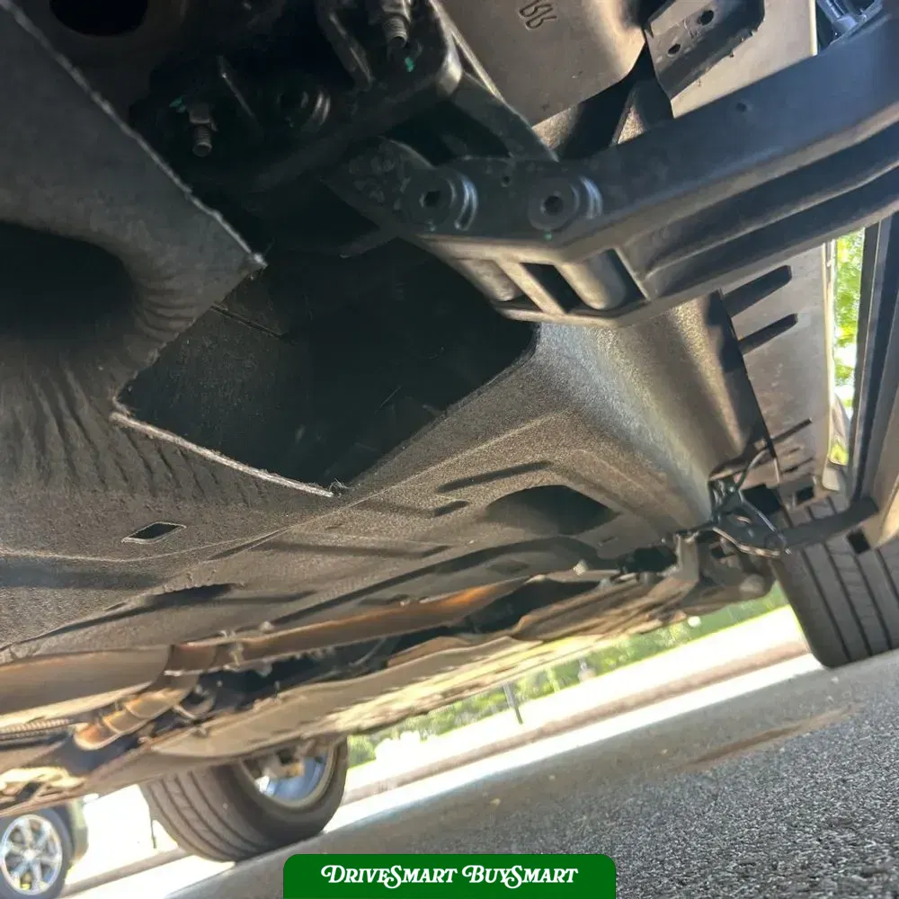 2025 Land Rover Defender 130 V8 P500