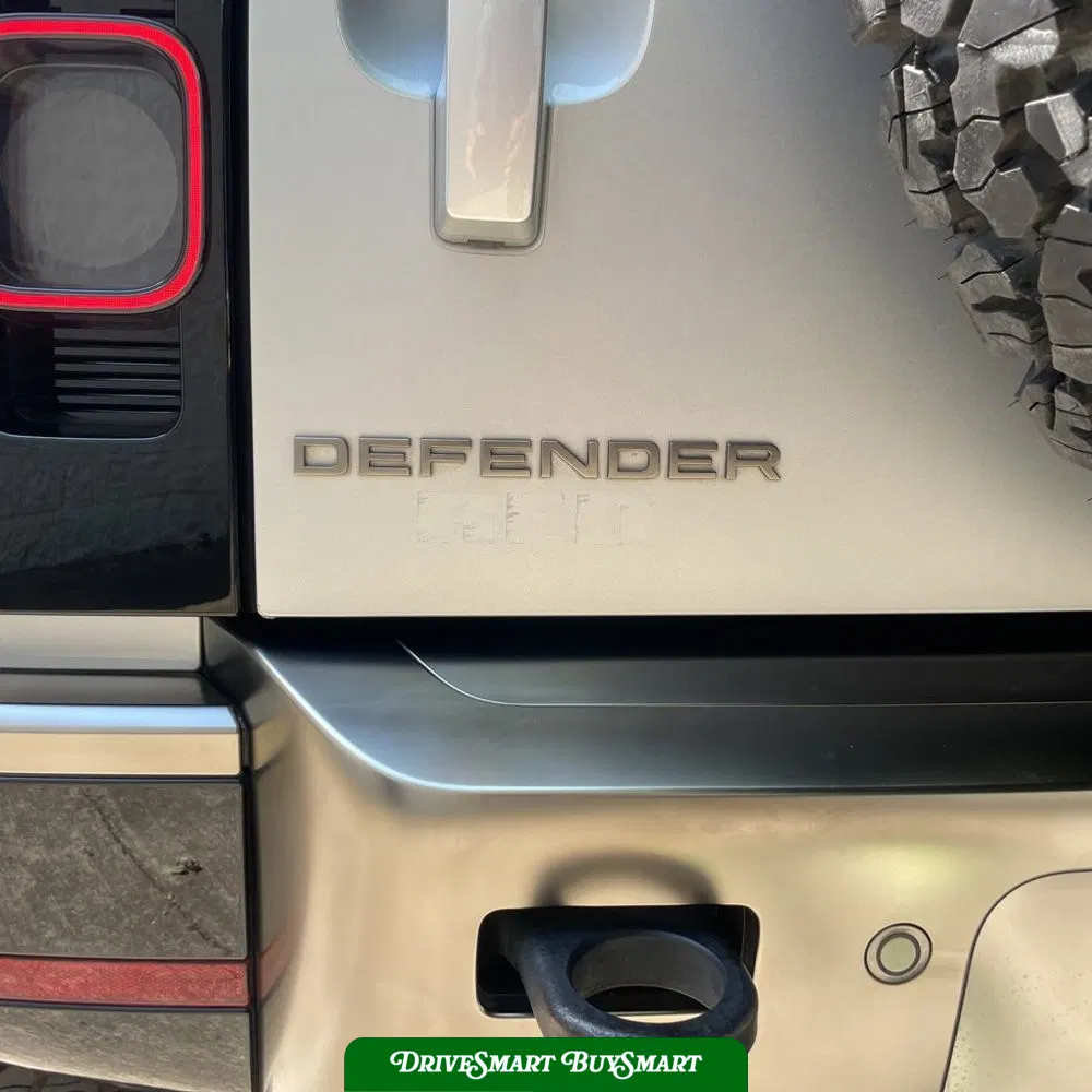 2020 Land Rover Defender X P400 3.0T