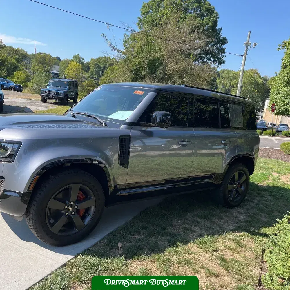 2024 Land Rover Defender 110 P400 X