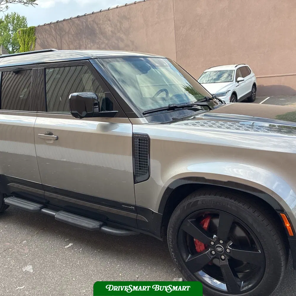 2024 Land Rover Defender 110 P400 X