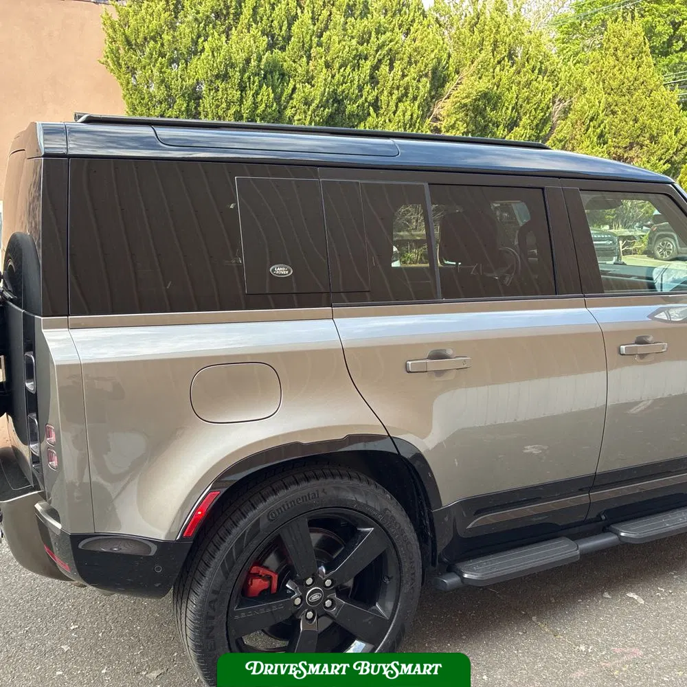 2024 Land Rover Defender 110 P400 X