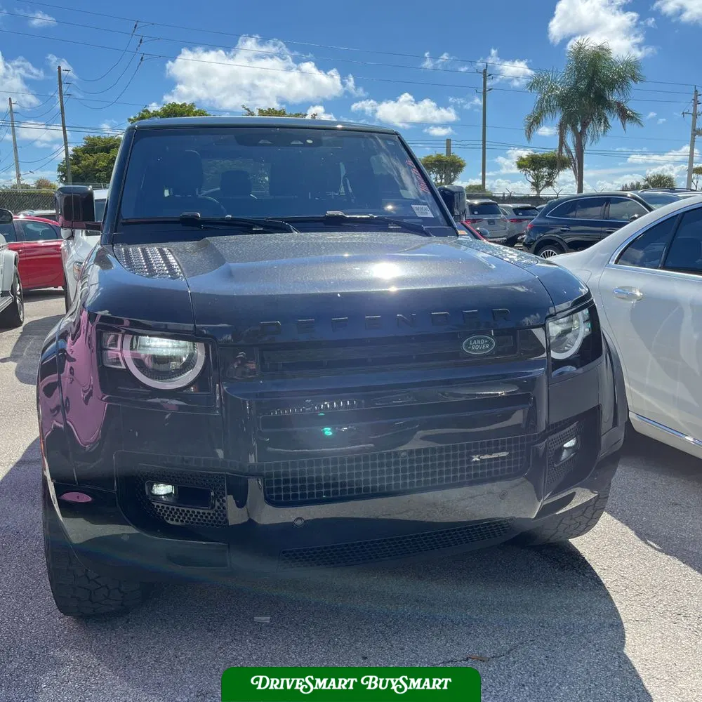 2022 Land Rover Defender 90 X-Dynamic S