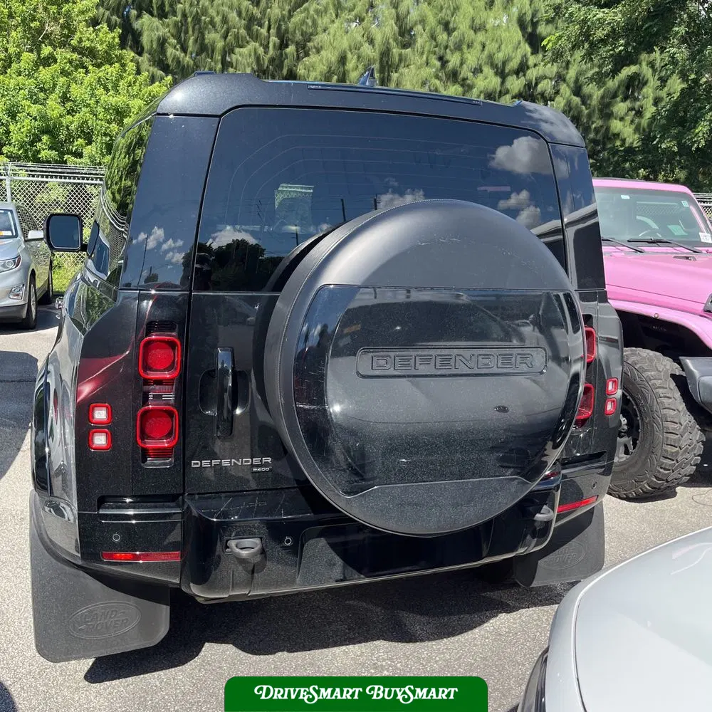 2022 Land Rover Defender 90 X-Dynamic S