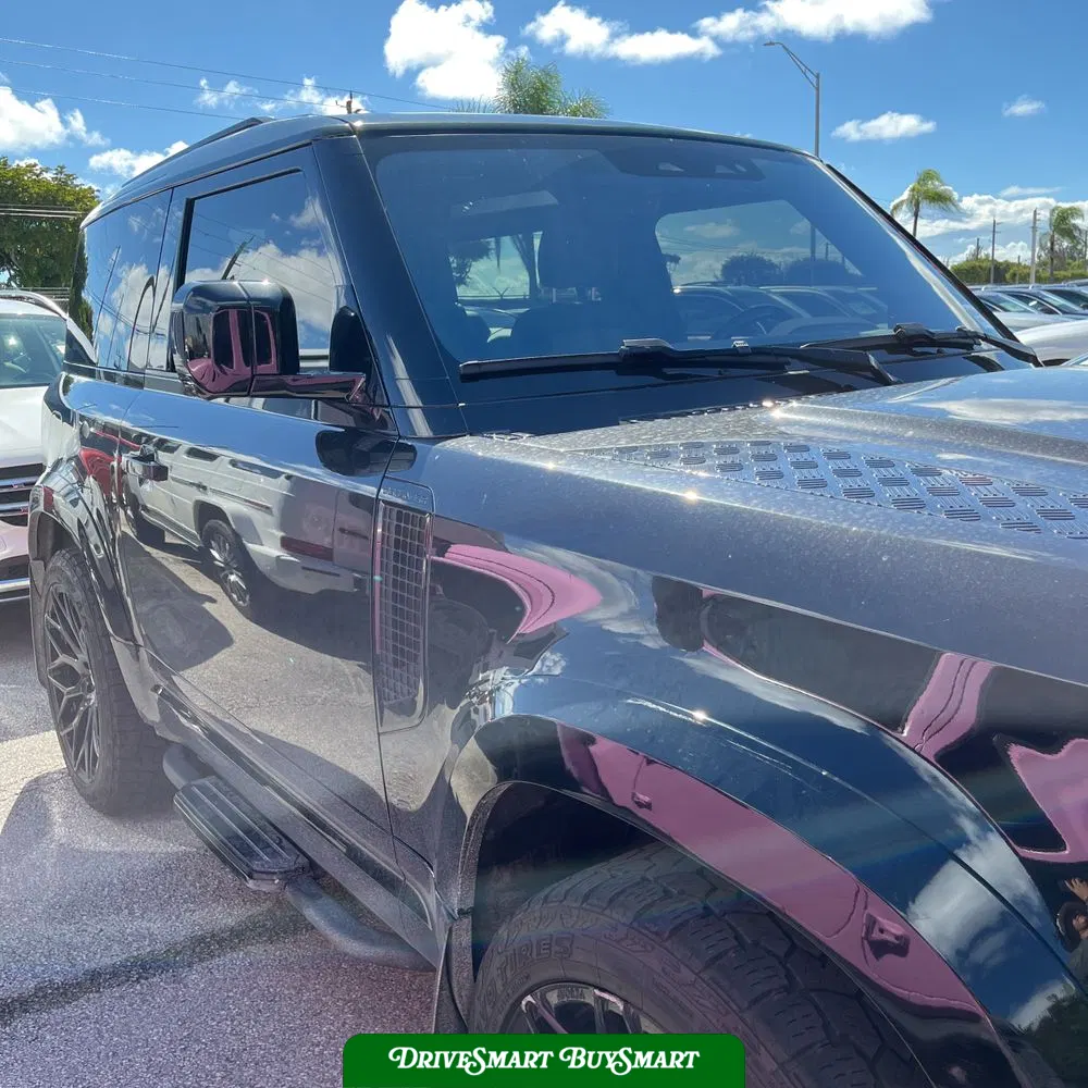 2022 Land Rover Defender 90 X-Dynamic S