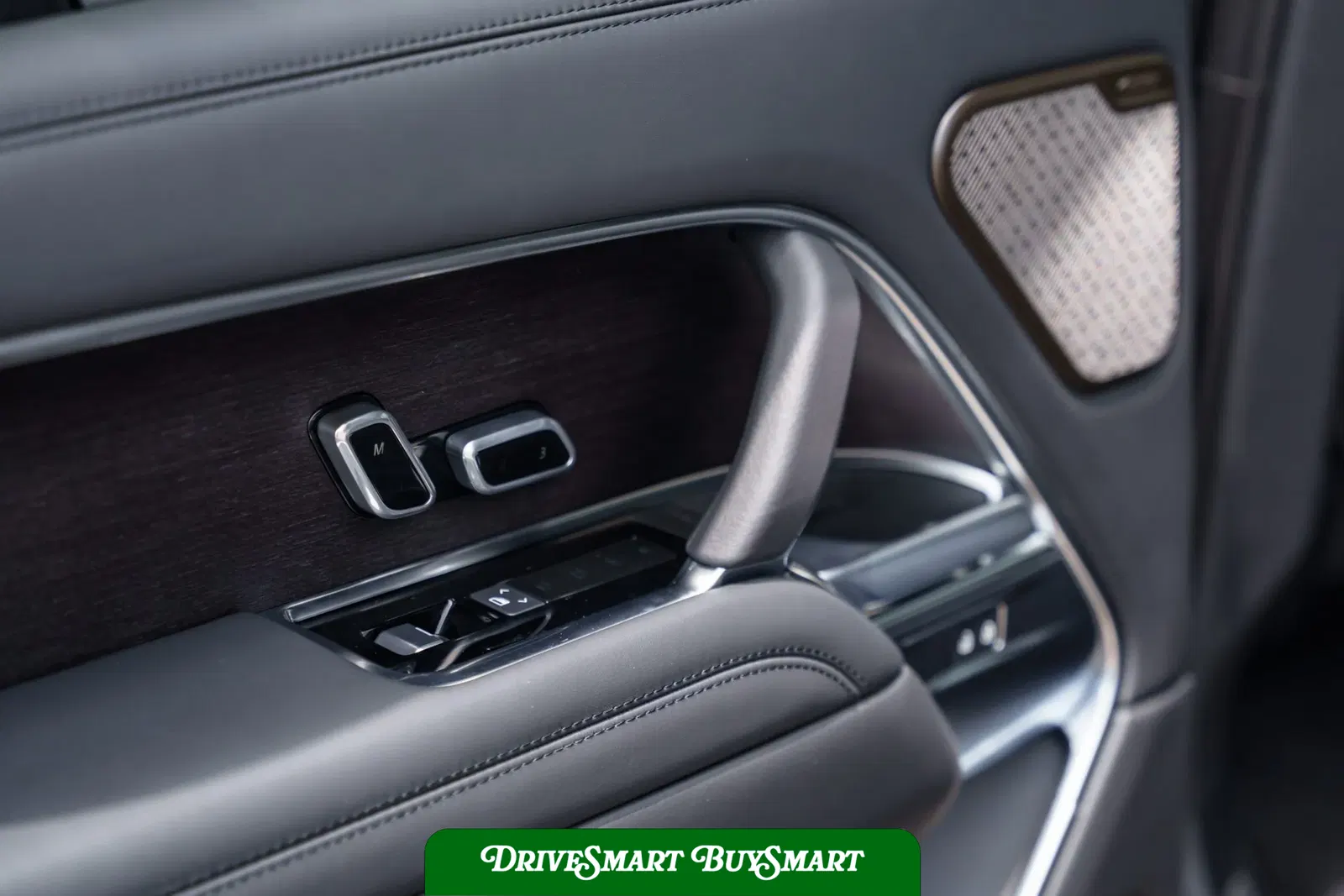 2024 Land Rover Range Rover P530 Autobiography