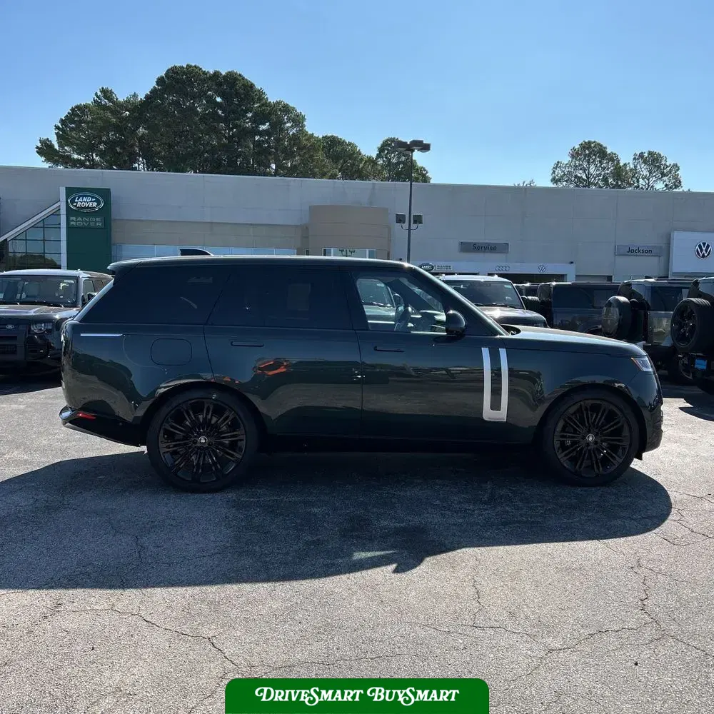 2025 Land Rover Range Rover Autobiography P530