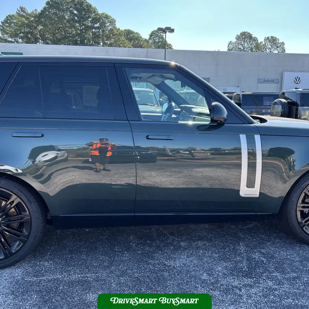 2025 Land Rover Range Rover Autobiography P530