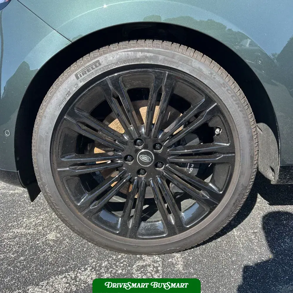 2025 Land Rover Range Rover Autobiography P530