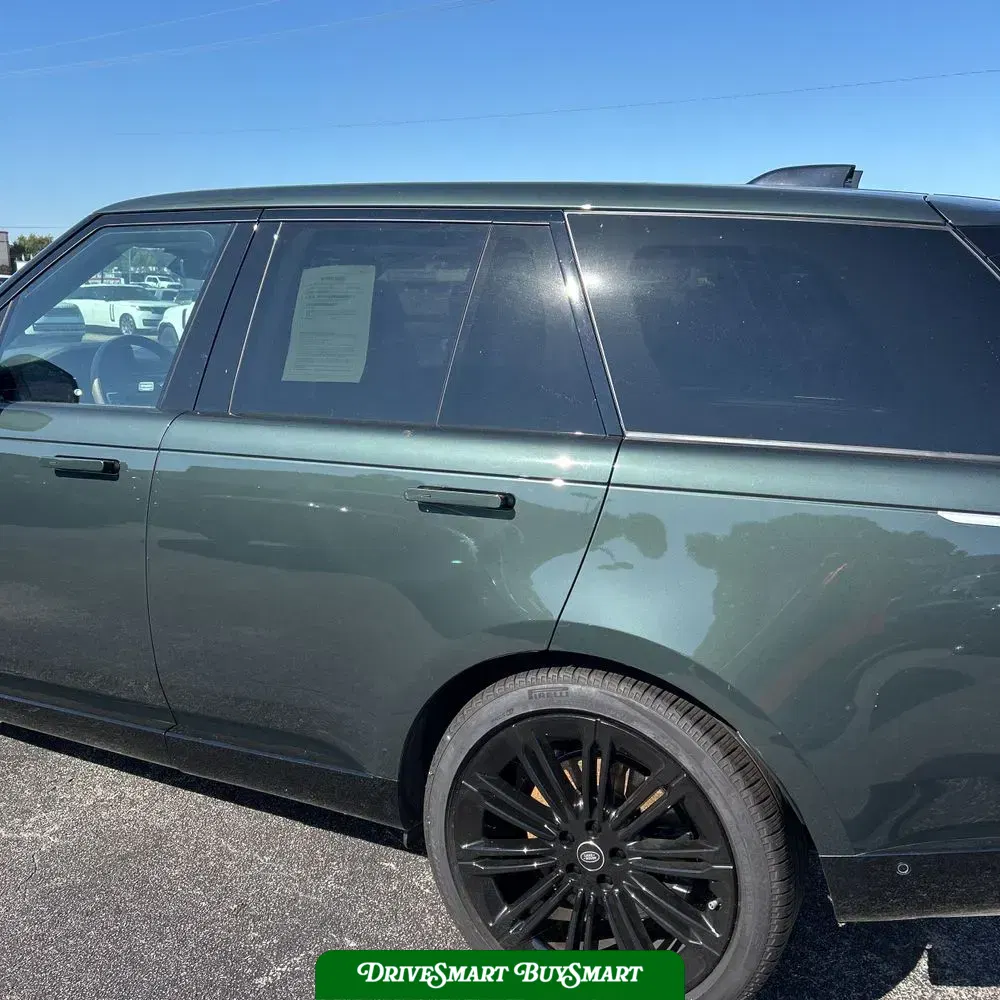 2025 Land Rover Range Rover Autobiography P530
