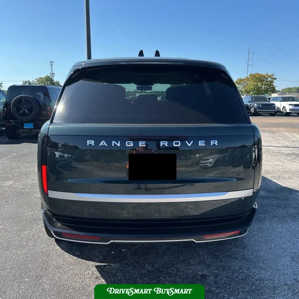 2025 Land Rover Range Rover Autobiography P530