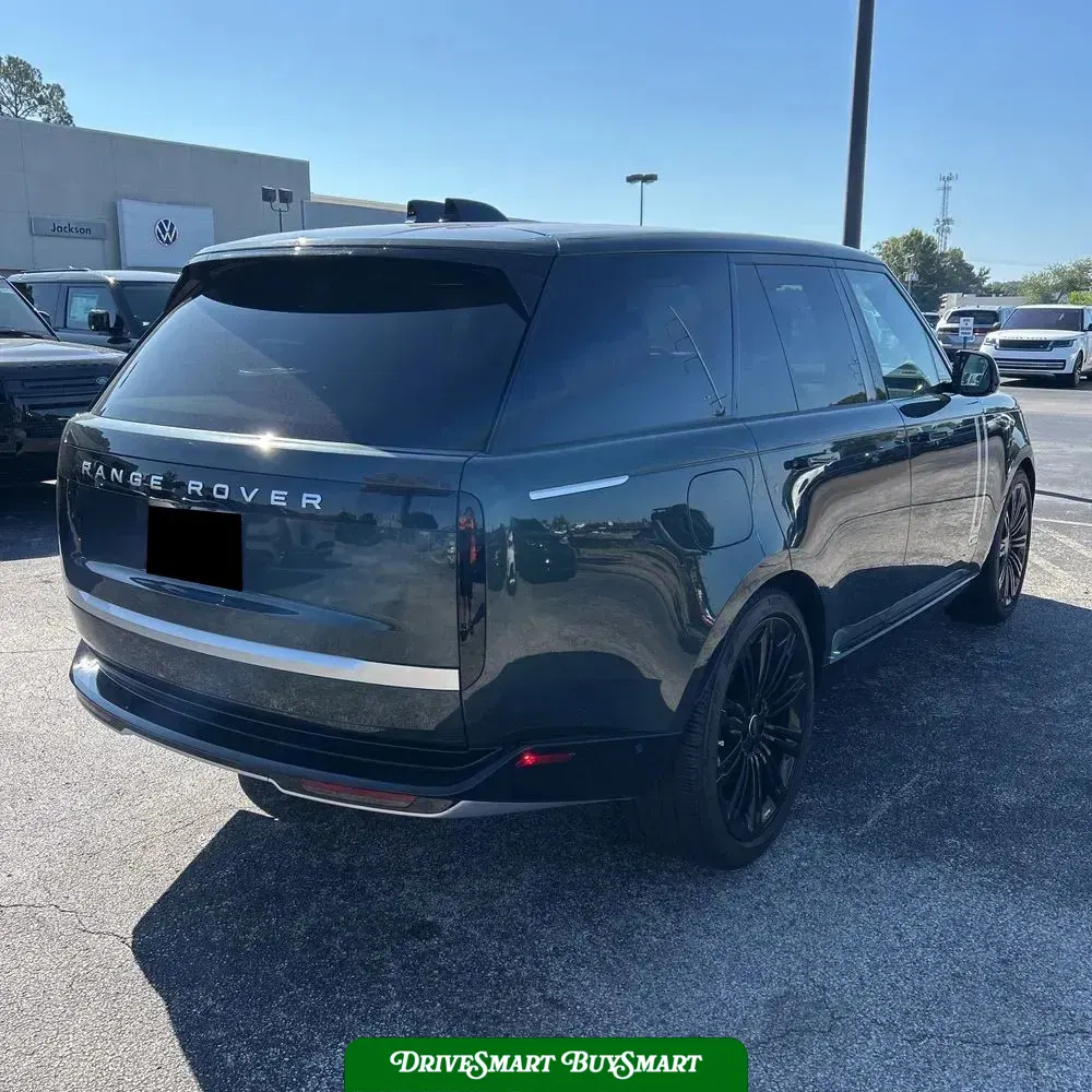 2025 Land Rover Range Rover Autobiography P530