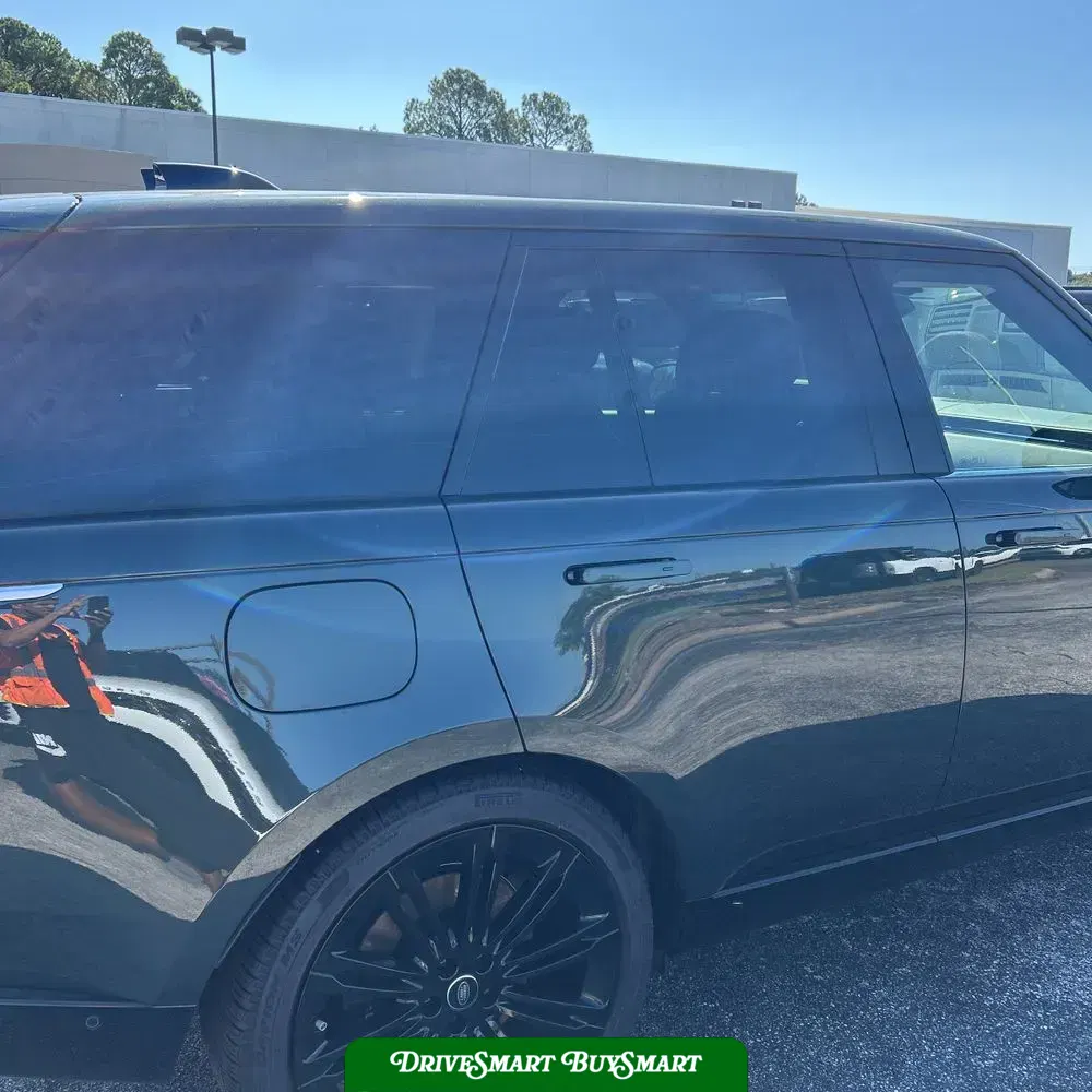 2025 Land Rover Range Rover Autobiography P530